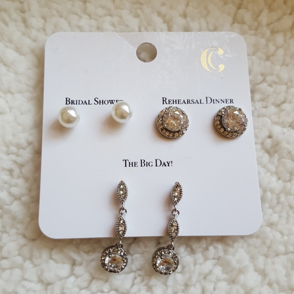 Wedding earrings